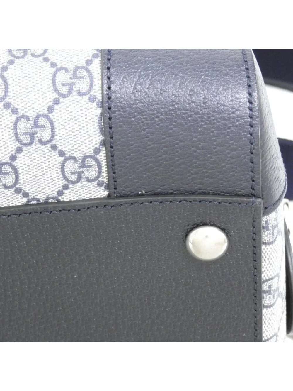 Gucci Boston Bag Travel Bags Beige